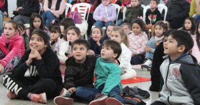 Continúan en vacaciones los ciclos de títeres, cine y chocolate en Las Higueras