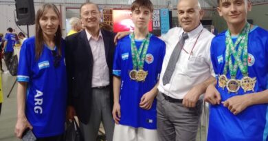 Karatecas de Las Higueras lograron 4 medallas de Oro y tres de Bronce en Brasil