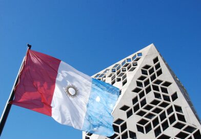 Córdoba celebra el Día de la Bandera Provincial, a 15 años de su creación