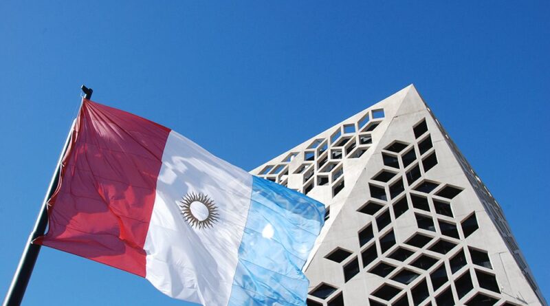 Córdoba celebra el Día de la Bandera Provincial, a 15 años de su creación